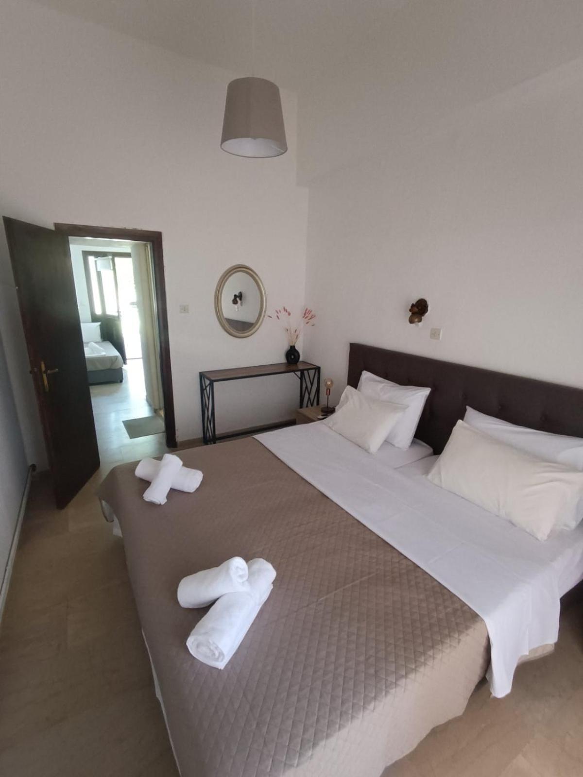 Perix House Hotell Neos Marmaras Exteriör bild